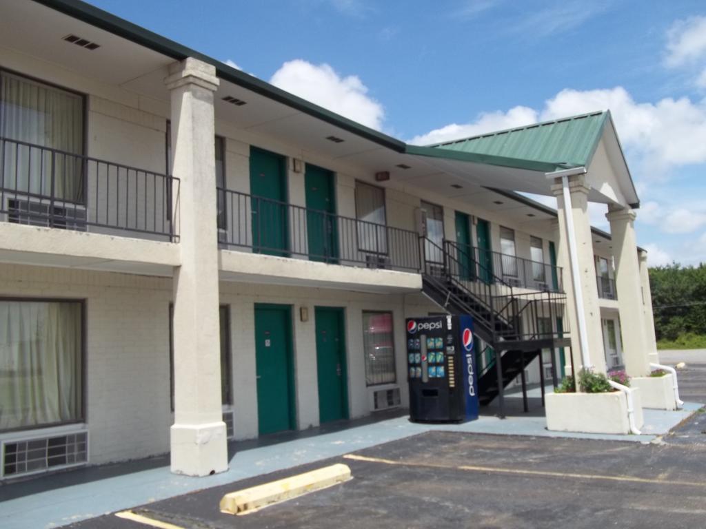 America'S Best Inn - Brinkley Exterior photo